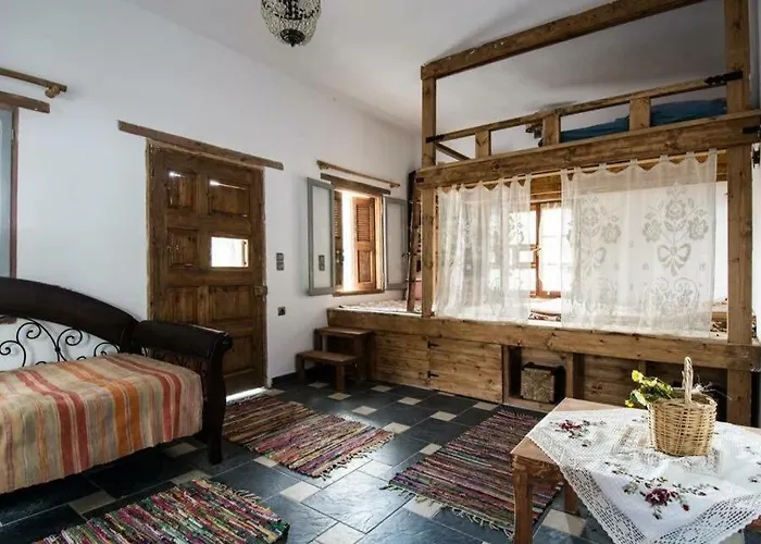 The Hispaniola Kálymnos