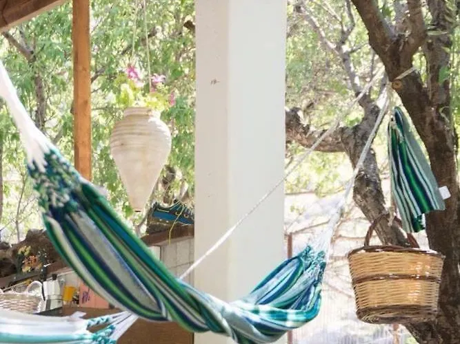 The Hispaniola Kálymnos