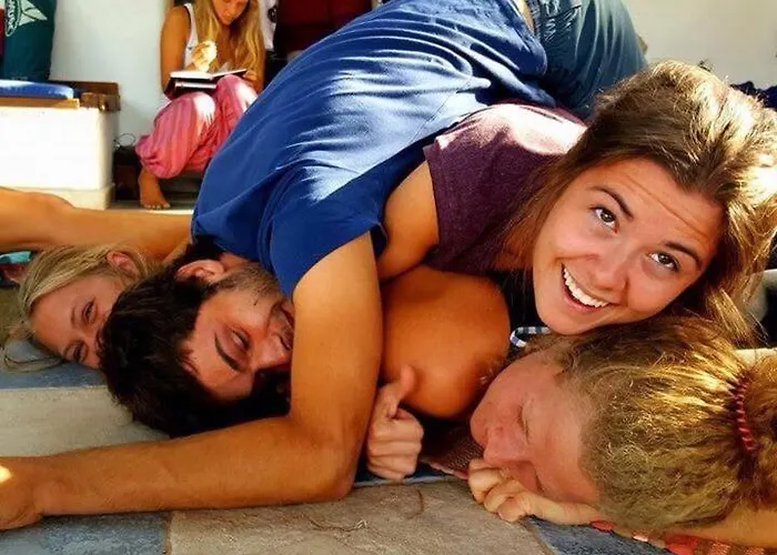 The Hispaniola فيلة *